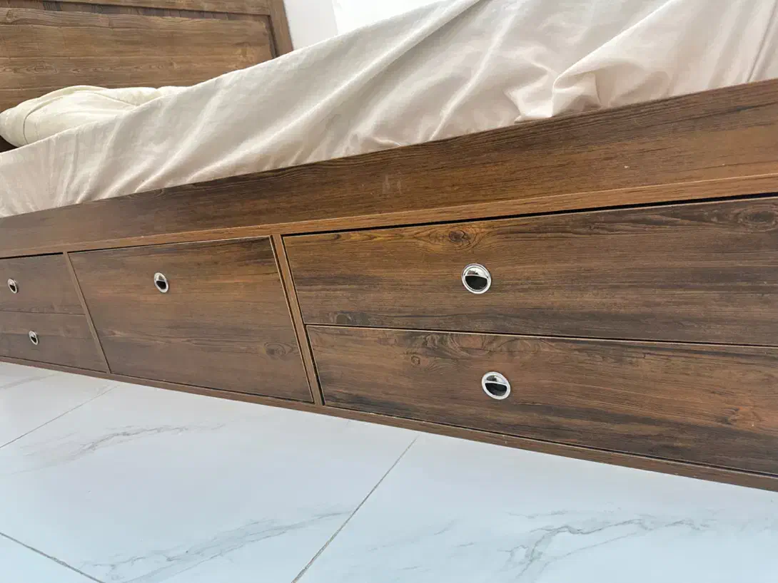 تخت|تخت و سرویس خواب|ایلام, |دیوار