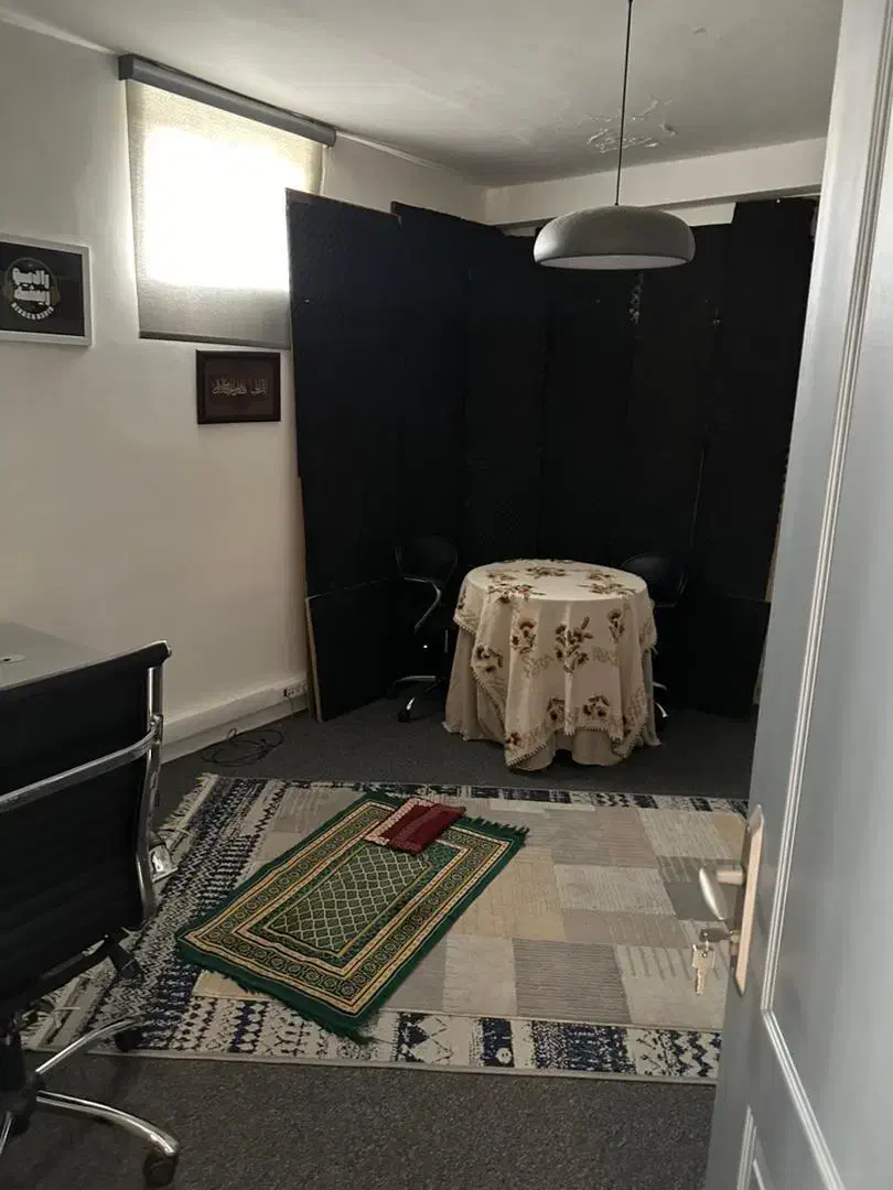 ۸۵ متر یک خوابه دربست