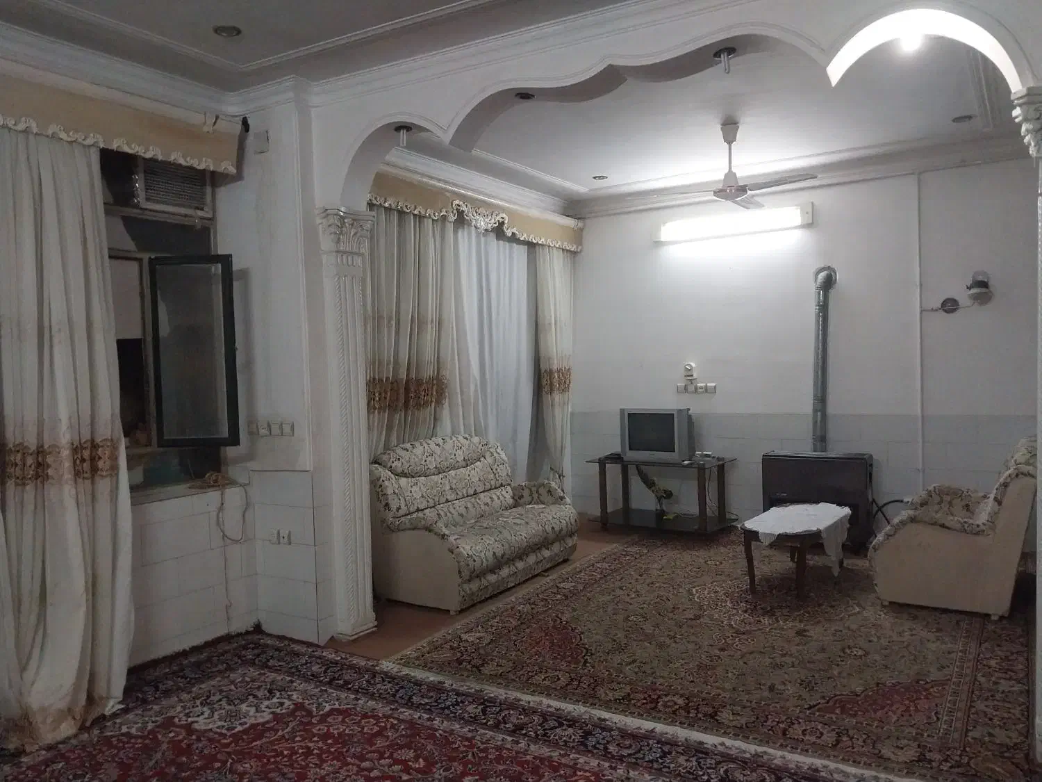 اجاره سوییت کوتاه مدت.  روزانه|اجارهٔ کوتاه‌مدت آپارتمان و سوئیت|حمیدیا, |دیوار