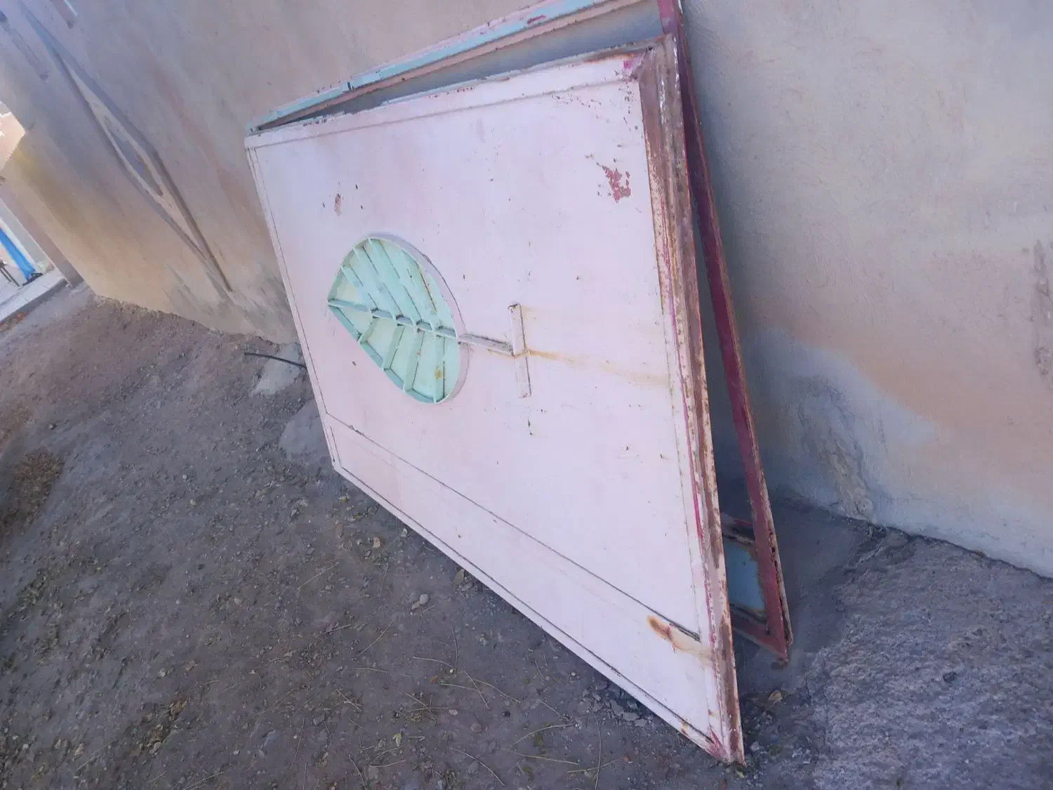 درب خانه|مصالح و تجهیزات ساختمان|زرند, |دیوار