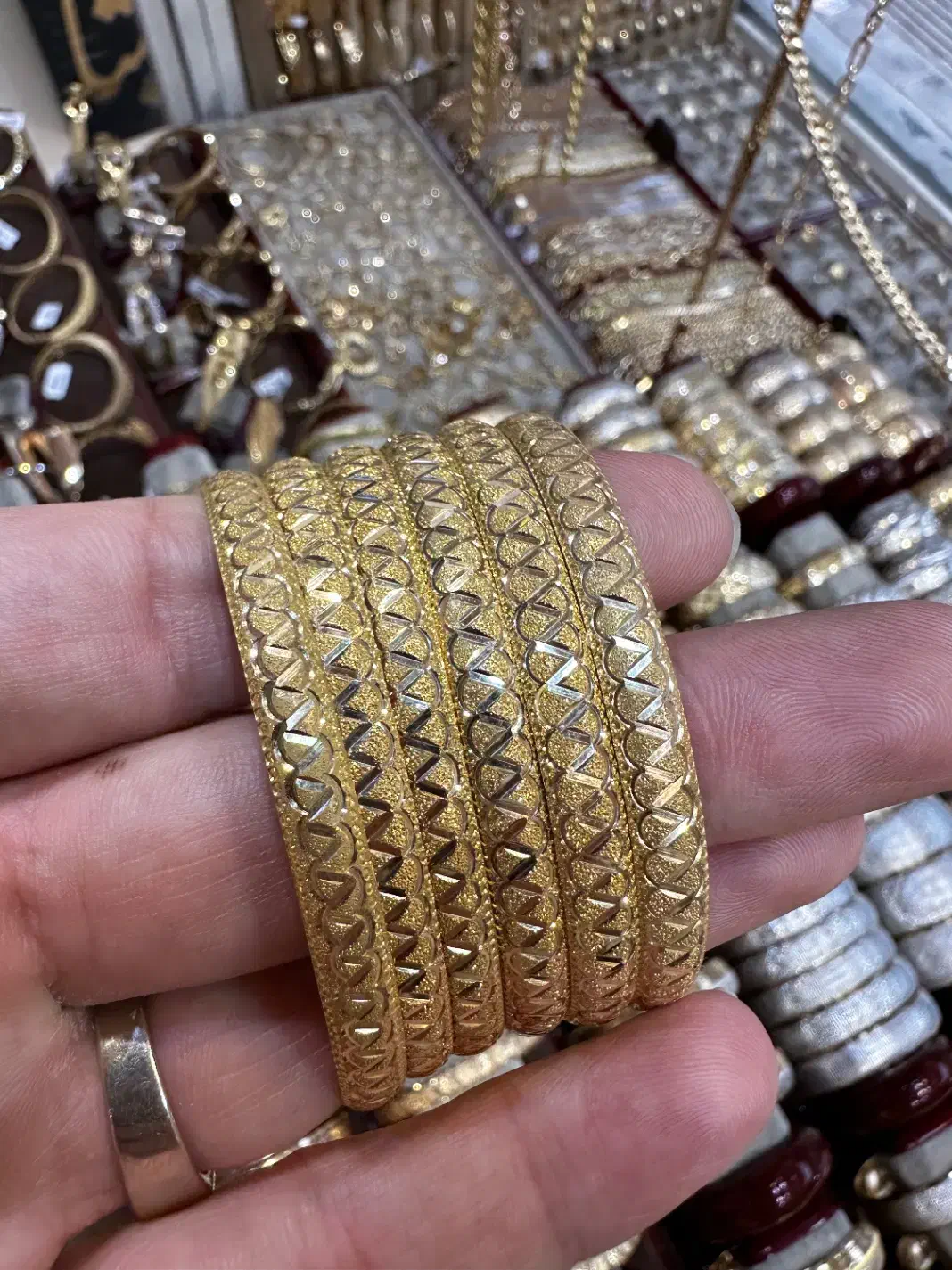 النگو 4گرم فقط ۳درصد طلا بدون اجرت|جواهرات|تهران, شهرک ولیعصر شمالی|دیوار