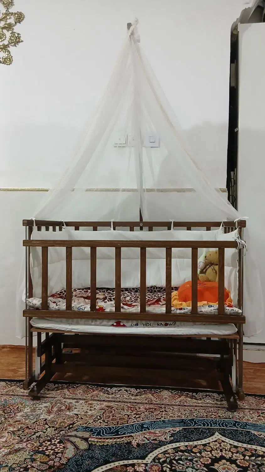 گهواره نوزاد تا ۱ سال|تخت و صندلی بچه|نسیمشهر, |دیوار