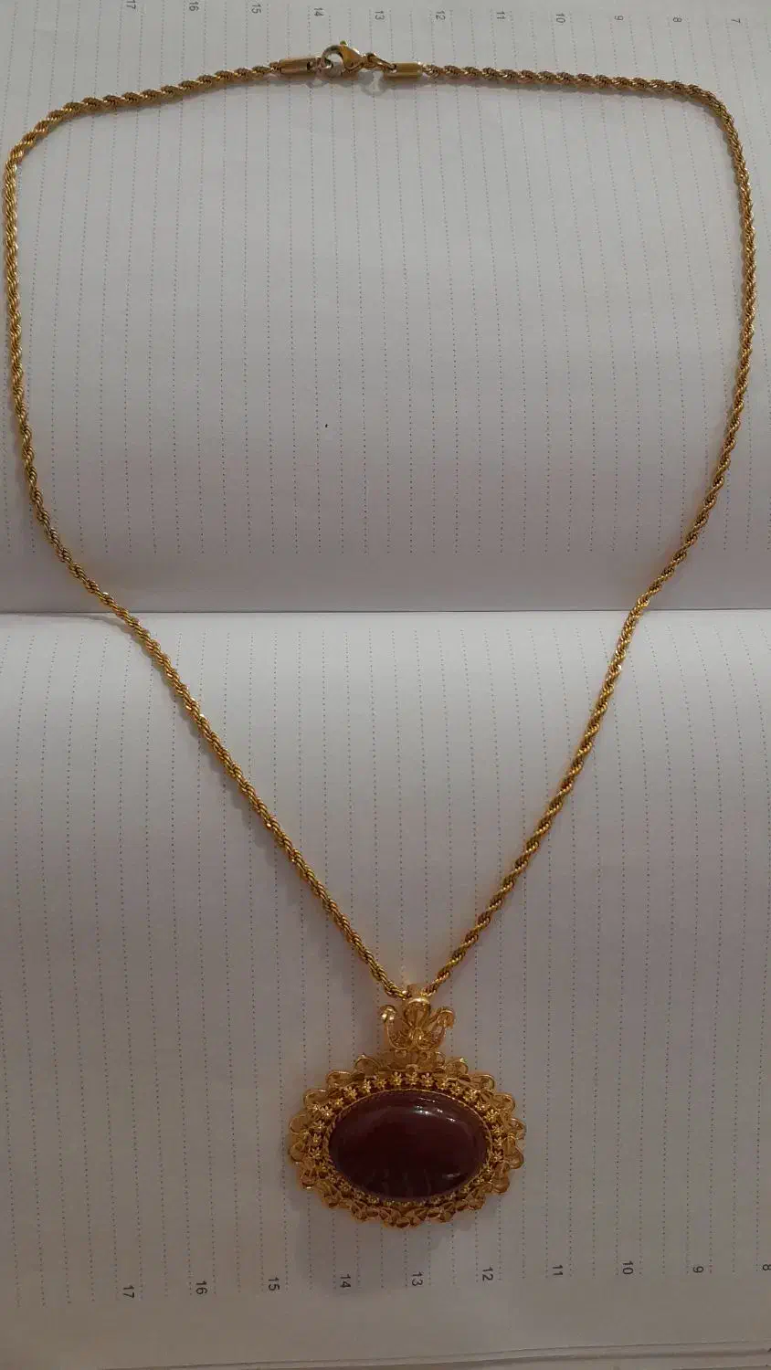 گردنبند|بدلیجات|اصفهان, بهارستان|دیوار