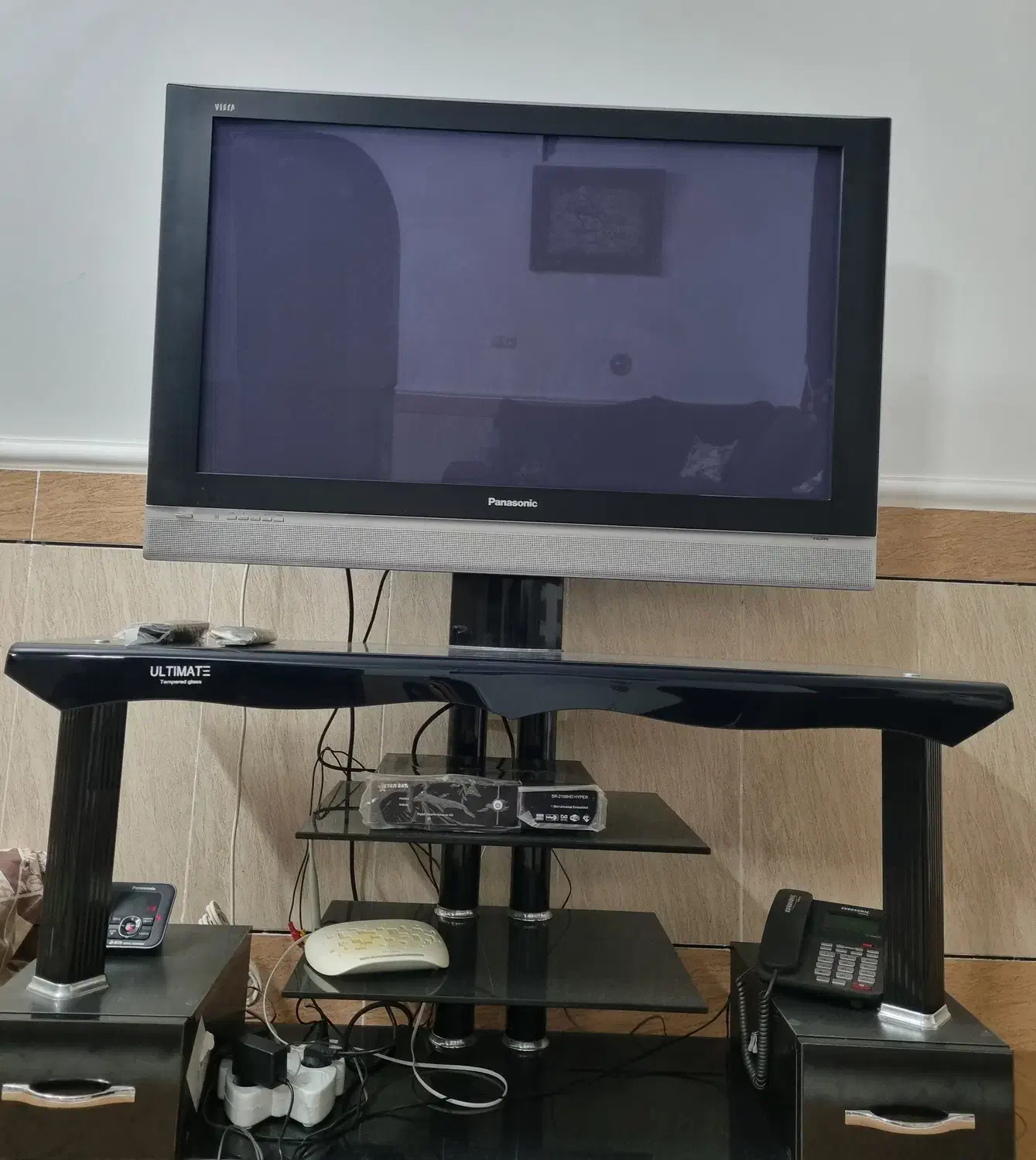 تلویزیون|تلویزیون و پروژکتور|لار, |دیوار