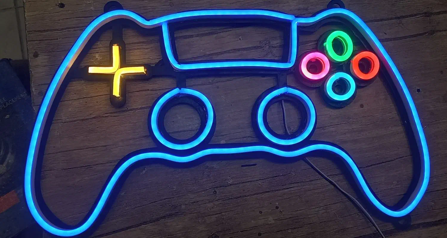 فروش و اجرای انواع طرح نئون فلکسی|ریسه و چراغ تزئینی|مراغه, |دیوار