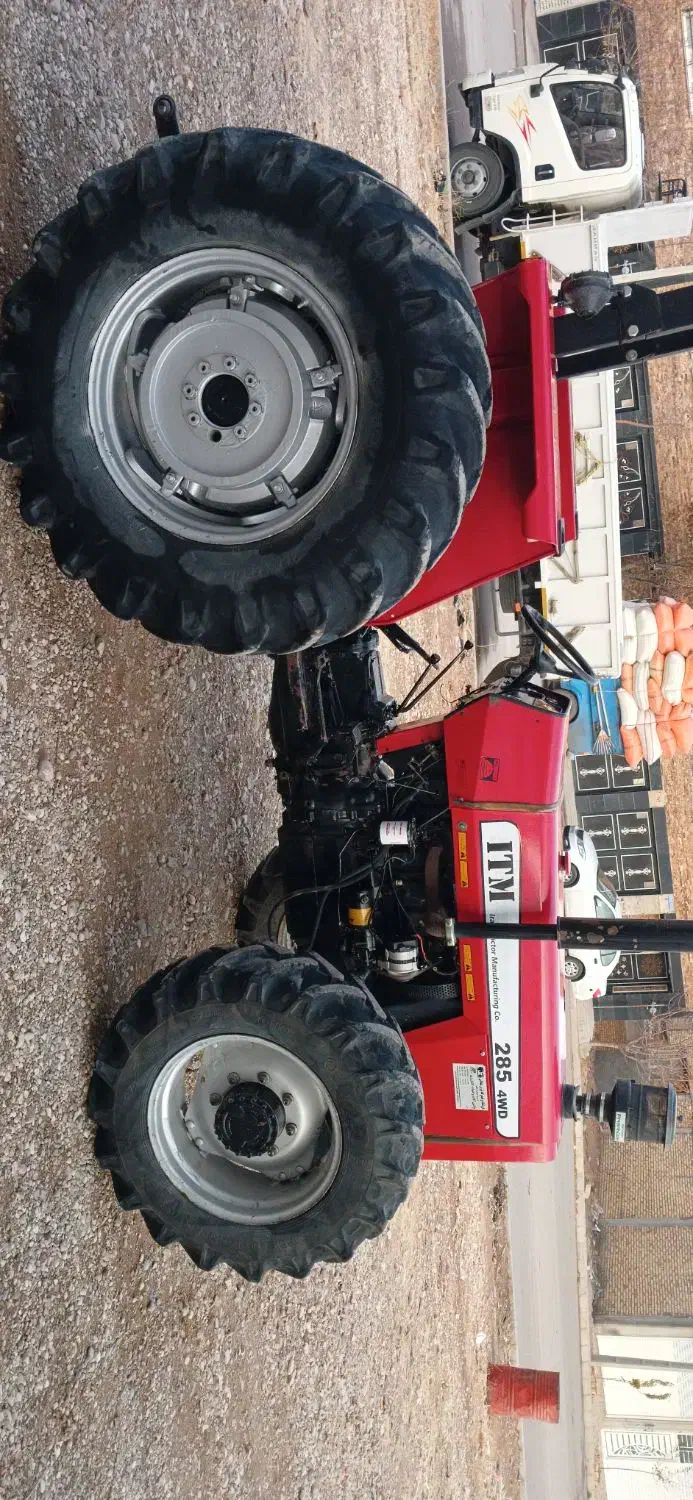 تراکتور ۲۸۵ همه چی نو|خودرو سنگین|قیدار, |دیوار