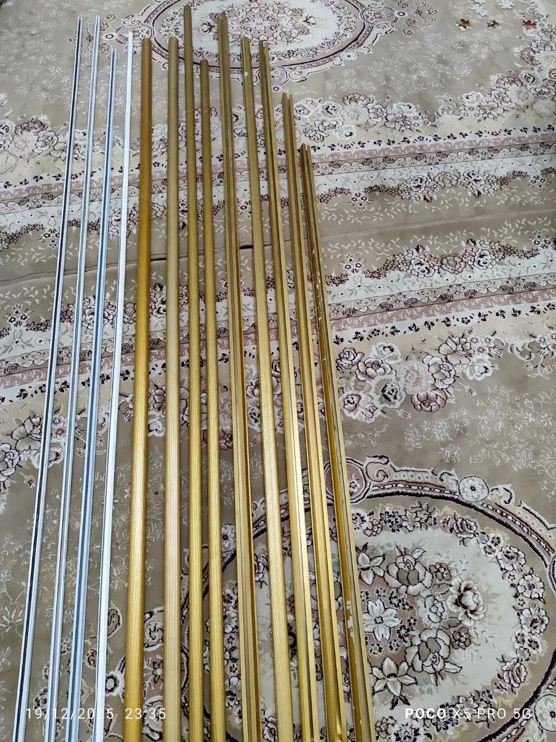 چوب پرده فلزی طلایی و سفیدسالم|مصالح و تجهیزات ساختمان|تهران, شهید فکوری|دیوار