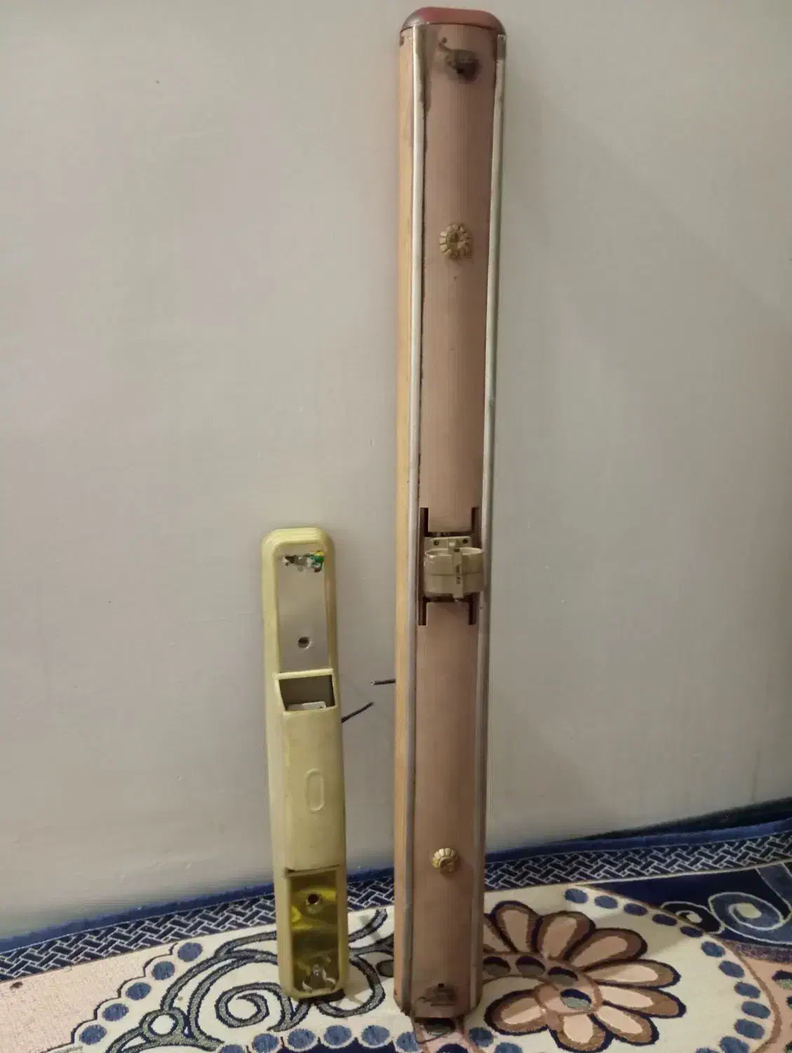 قاب مهتابی|لامپ و چراغ|بهارستان, |دیوار