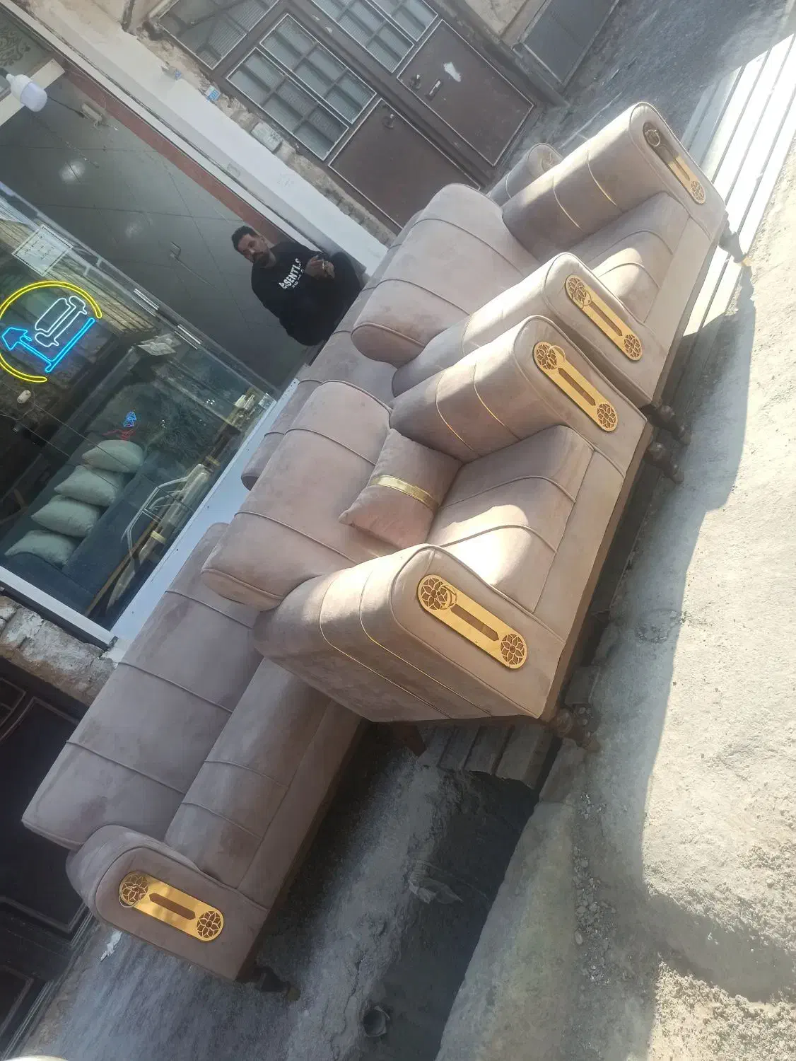 مبل راحتی 7 نفره|مبلمان خانگی و میز عسلی|قم, ولیعصر|دیوار