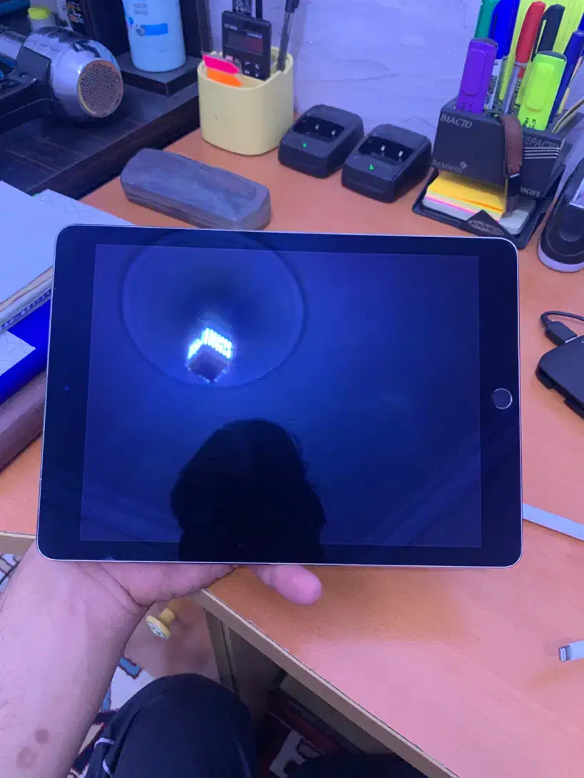 آیپد پرو ۹.۷ اینچ|تبلت|هشتگرد, فاز ۱ مهستان|دیوار