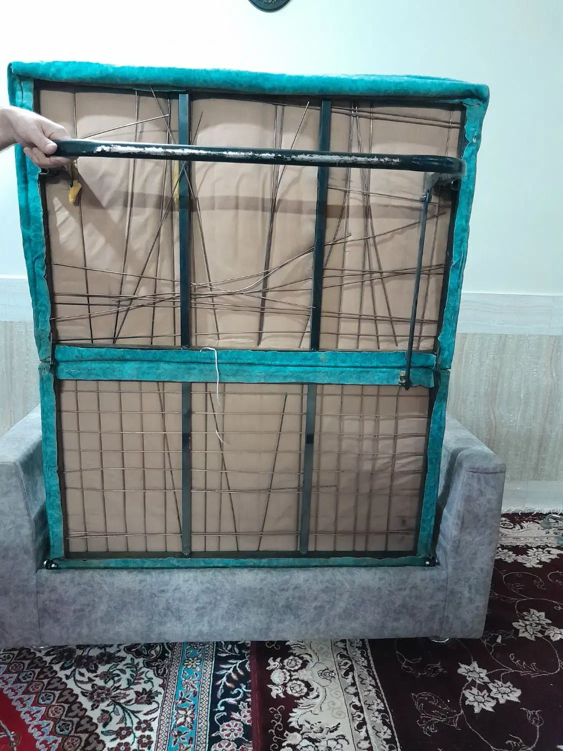 مبل تخت خواب شو یک نفره|مبلمان خانگی و میز عسلی|اصفهان, ارزنان|دیوار