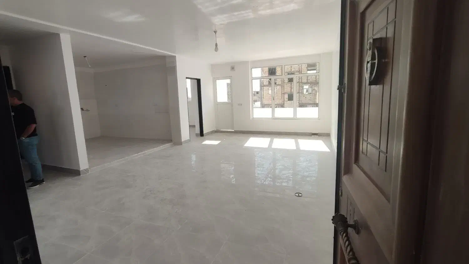 فروش خانه سه خواب با پارکینگ شهرک قصرقمشه|فروش خانه و ویلا|شیراز, شهرک قمشه|دیوار