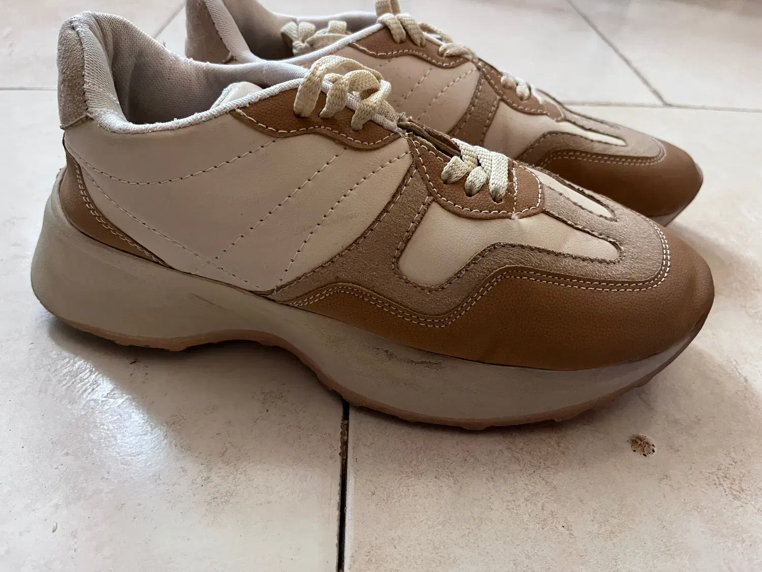 کفش اسپرت سایز۳۸|کیف، کفش، کمربند|بیرجند, |دیوار