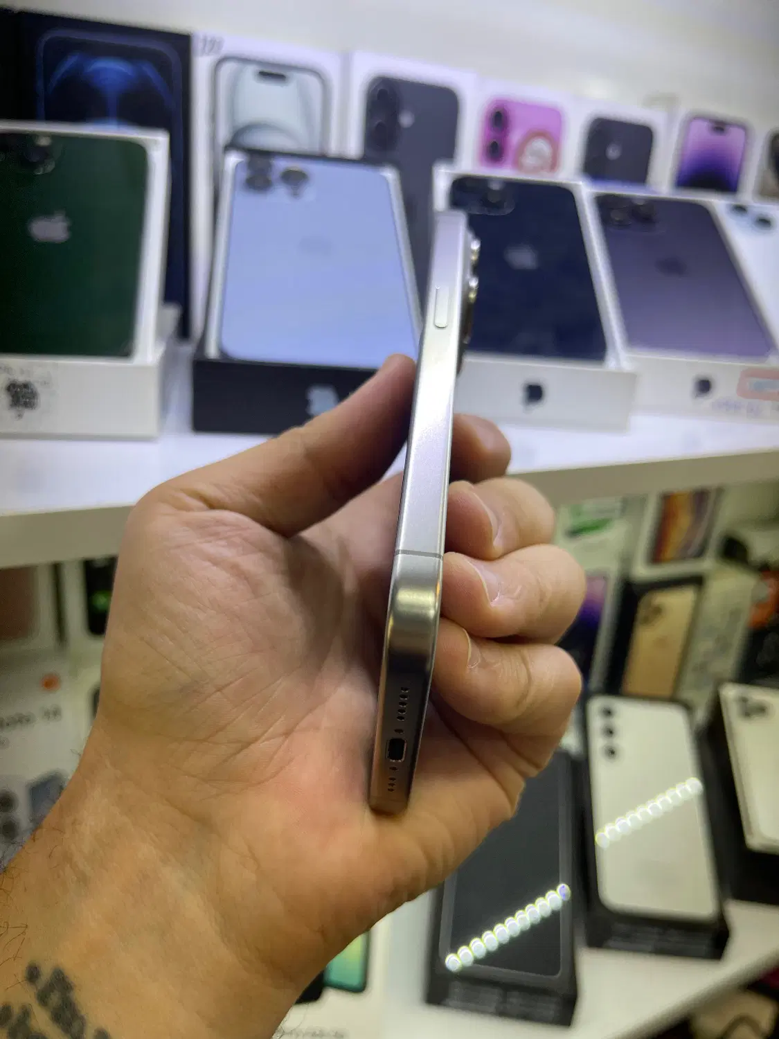 iPhone 15 Pro کارکرده در حد نو|موبایل|کرج, گوهردشت|دیوار