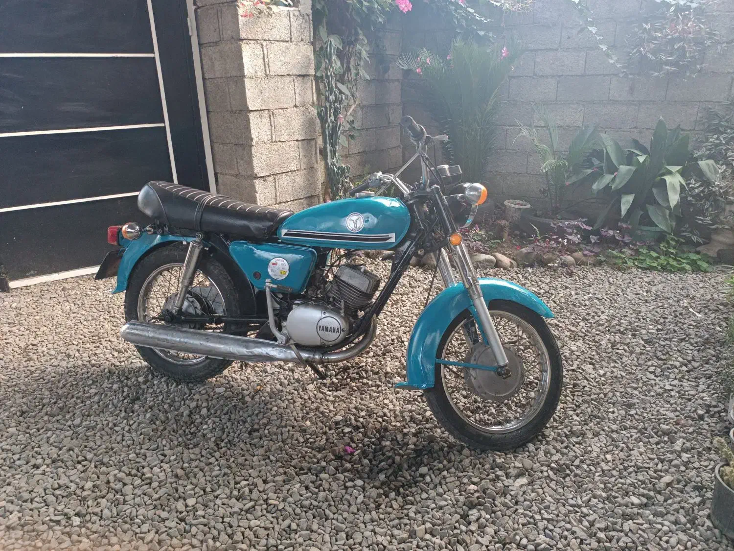 یاماها 125|موتورسیکلت|املش, |دیوار