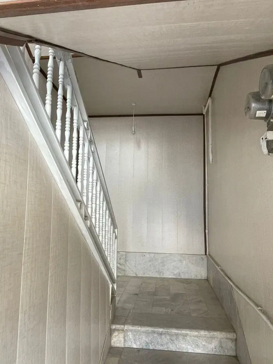 رهن و اجاره منزل در بهترین موقعیت باغبهادران|اجارهٔ خانه و ویلا|باغ بهادران, |دیوار