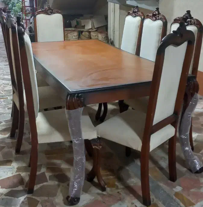 فروش میز ناهارخوری ۸نفره|میز و صندلی غذاخوری|لاهیجان, شیشه گران|دیوار