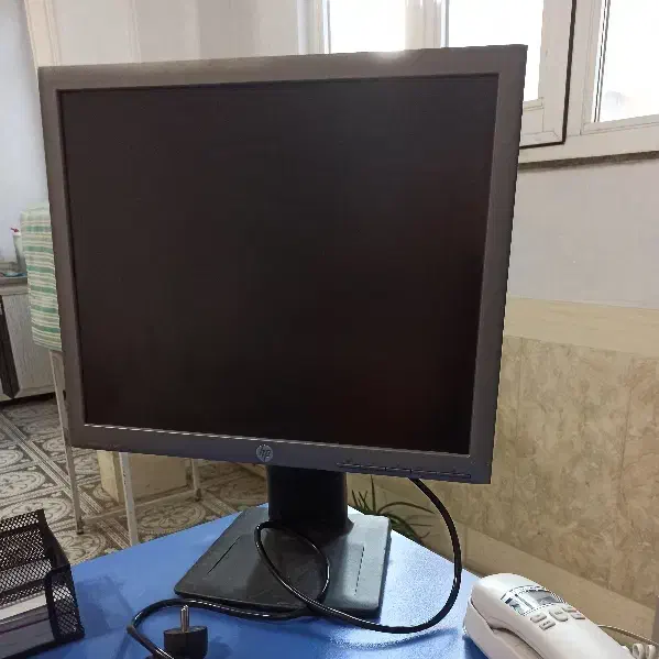 مانیتور HP 19 اینچ E190i استوک|قطعات و لوازم جانبی رایانه|سهند, |دیوار