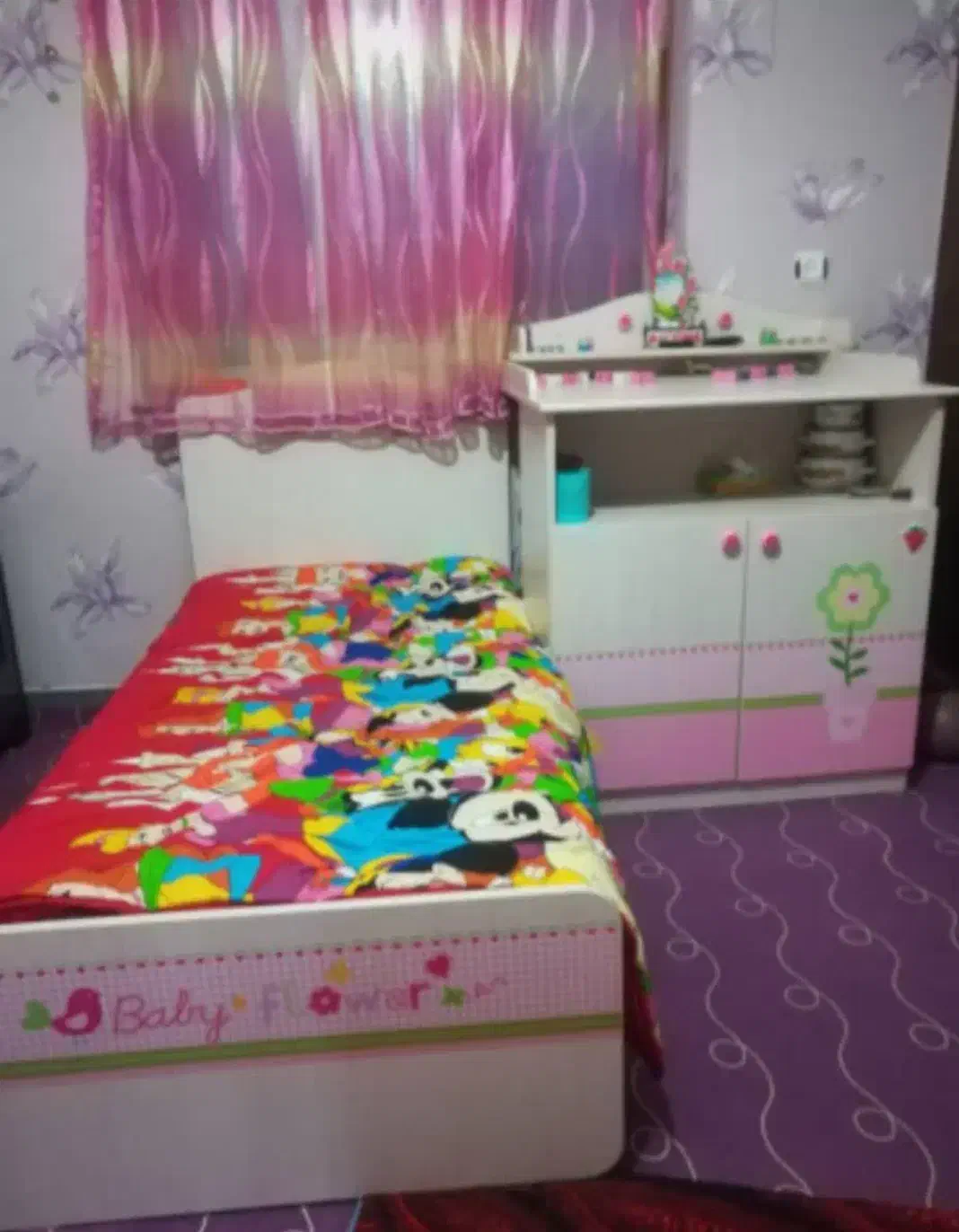 سرویس خواب|تخت و سرویس خواب|هشتگرد, خور|دیوار