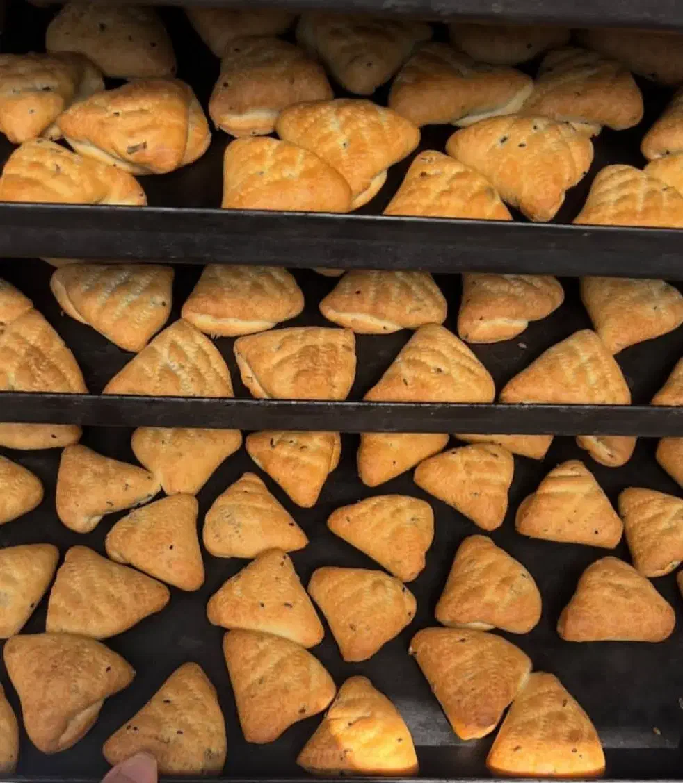 کلوچه خرمایی|خوردنی و آشامیدنی|شاهینشهر, عطار|دیوار