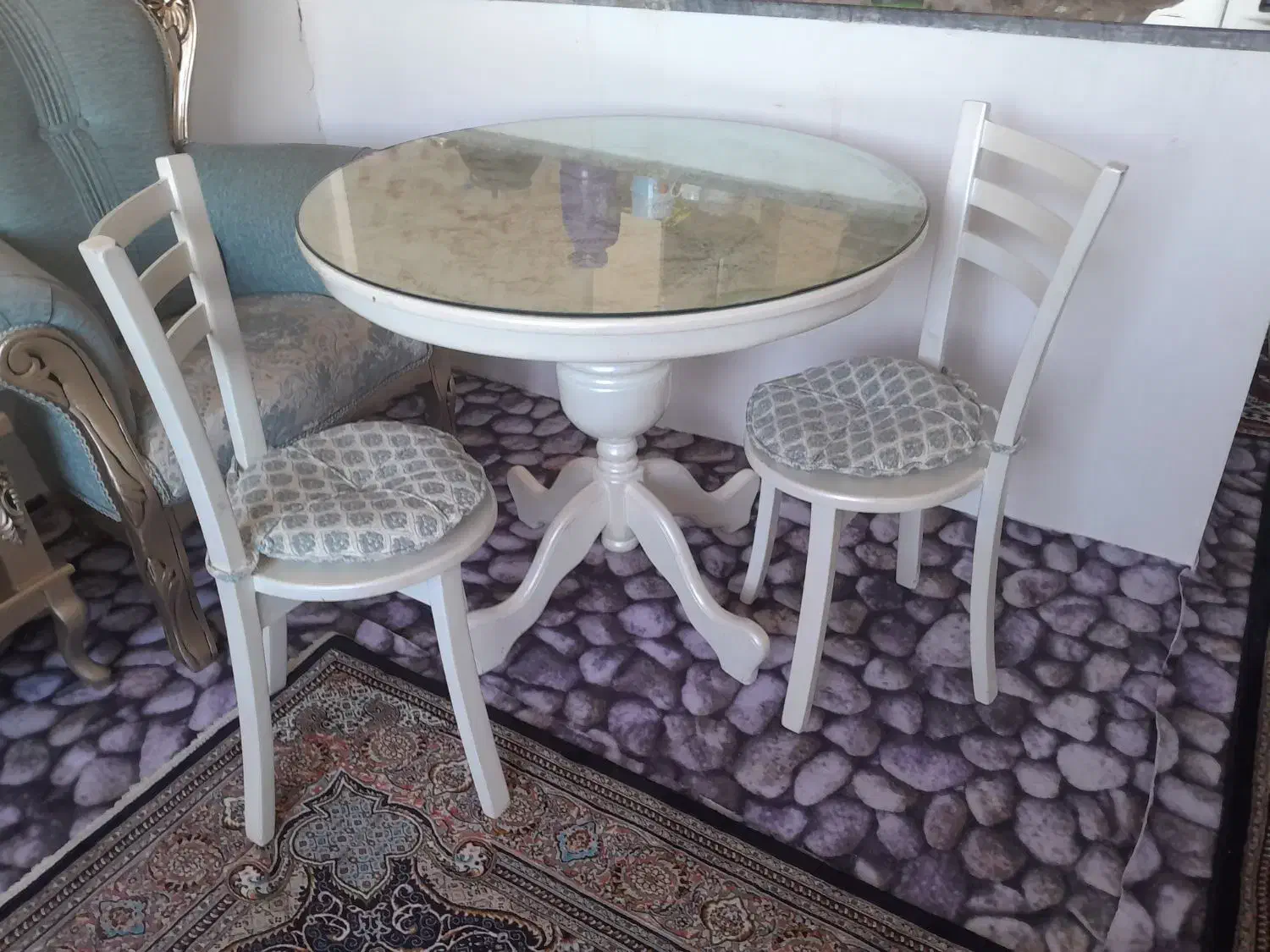 میز غذا خوری|میز و صندلی غذاخوری|اردبیل, |دیوار