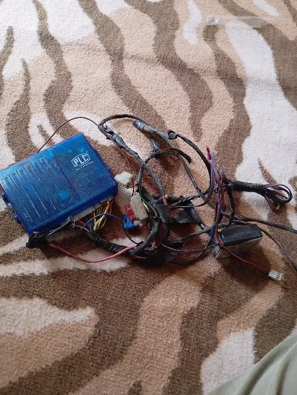 دزدگیر خودرو|خدمات موتور و ماشین|بیرجند, |دیوار