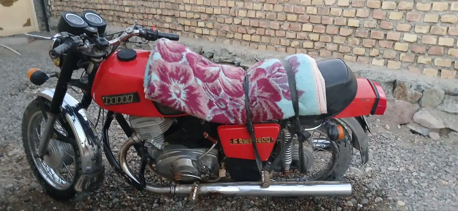 متور ایژ. تمیز|موتورسیکلت|جلگه ماژان, |دیوار