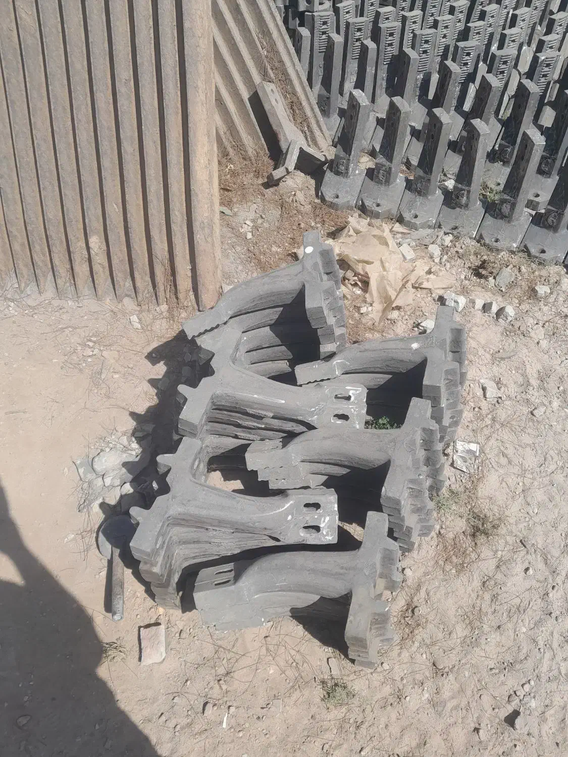 استخدام نیروی ماهر قالب گیر ریختگری نیازمندیم|استخدام صنعتی، فنی، مهندسی|رباطکریم, شهرستانک|دیوار