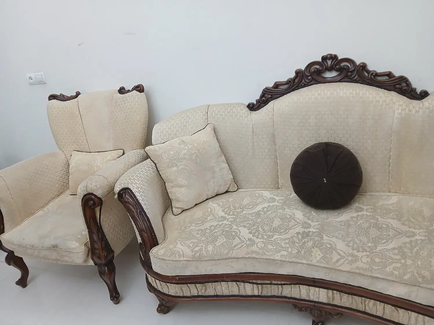 مبلمان|مبلمان خانگی و میز عسلی|رباط‌کریم, رباط‌کریم|دیوار