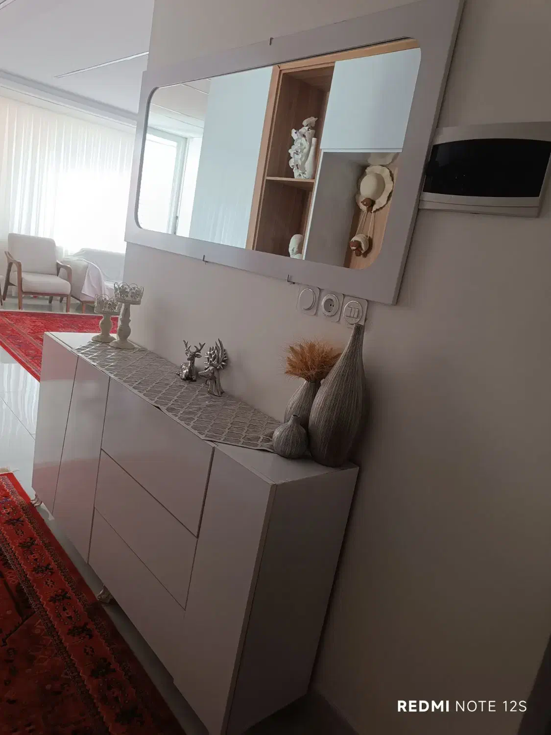 کنسول آینه|بوفه، ویترین، کنسول|سقز, |دیوار