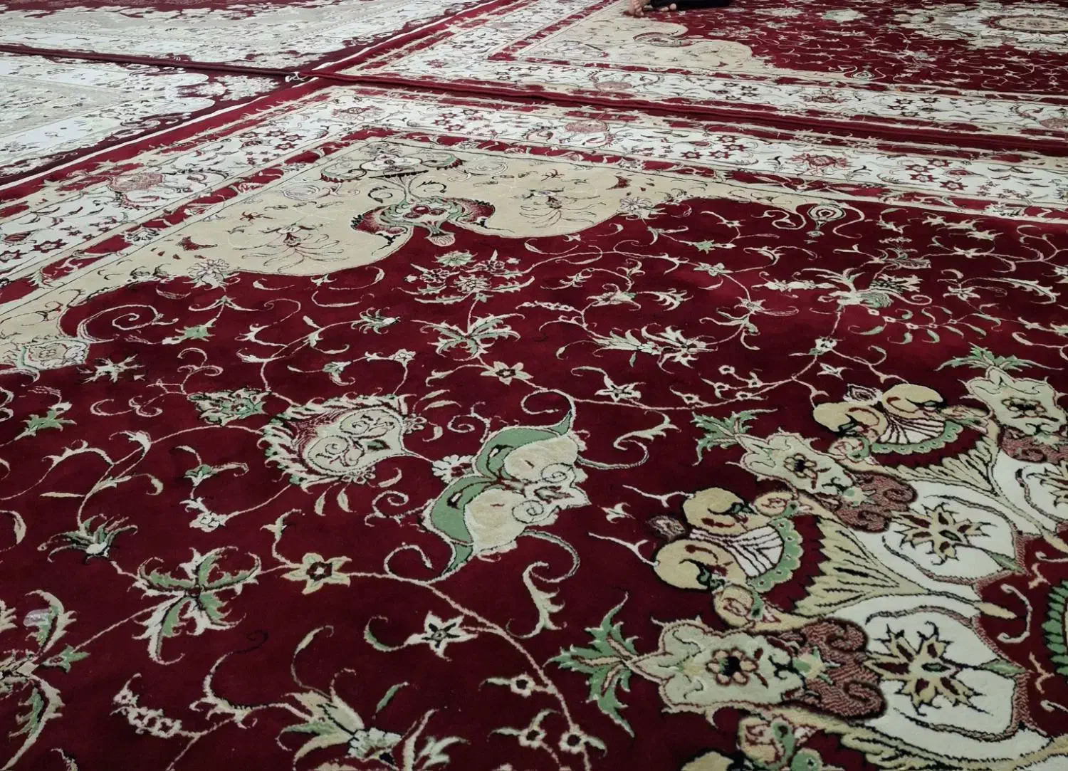 دوتخته فرش نگارستان  ۴×۳|فرش|قروه, |دیوار