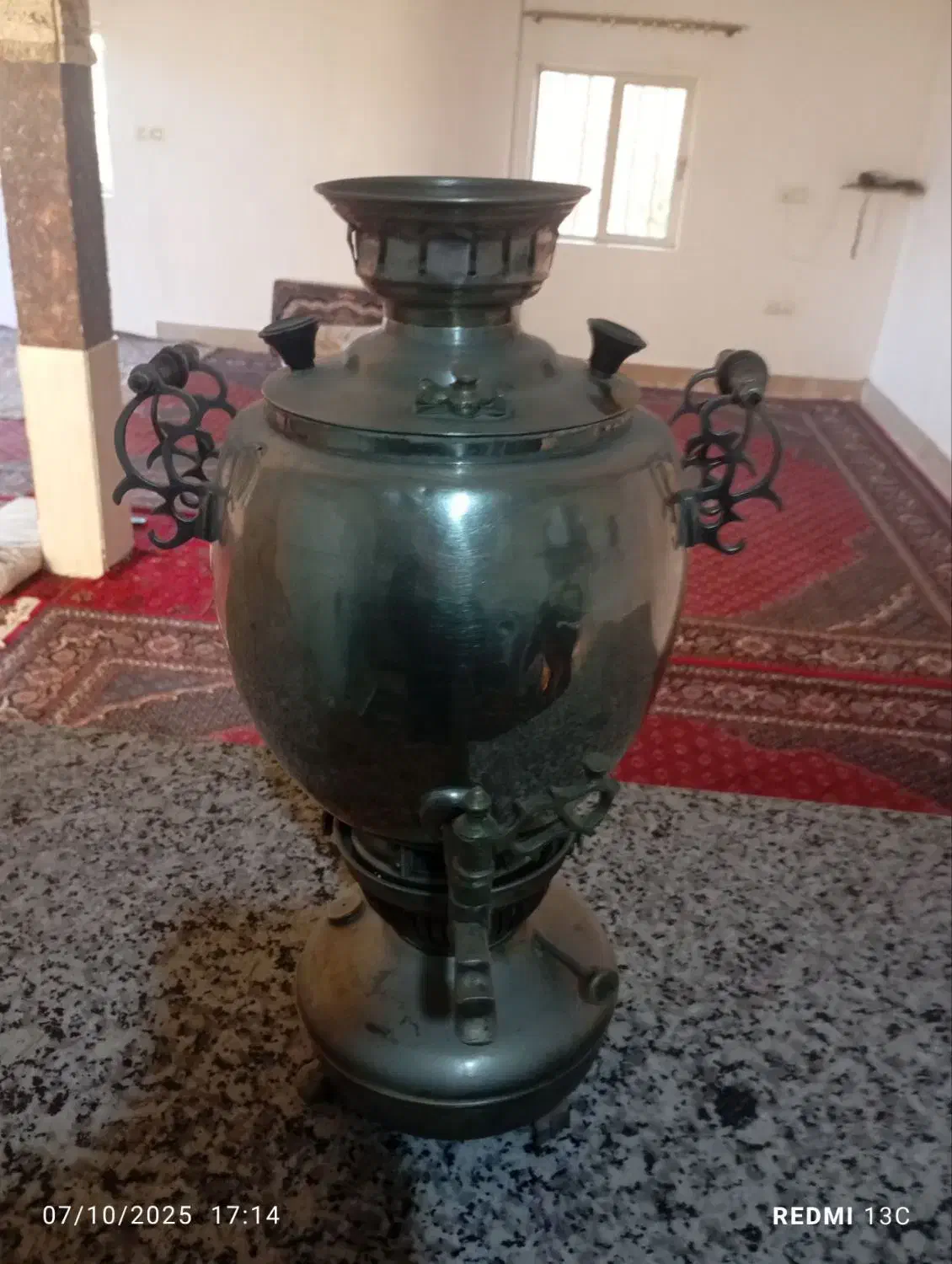 سماور قدیمی|سماور، چای‌ساز، قهوه‌ساز|بروجرد, |دیوار