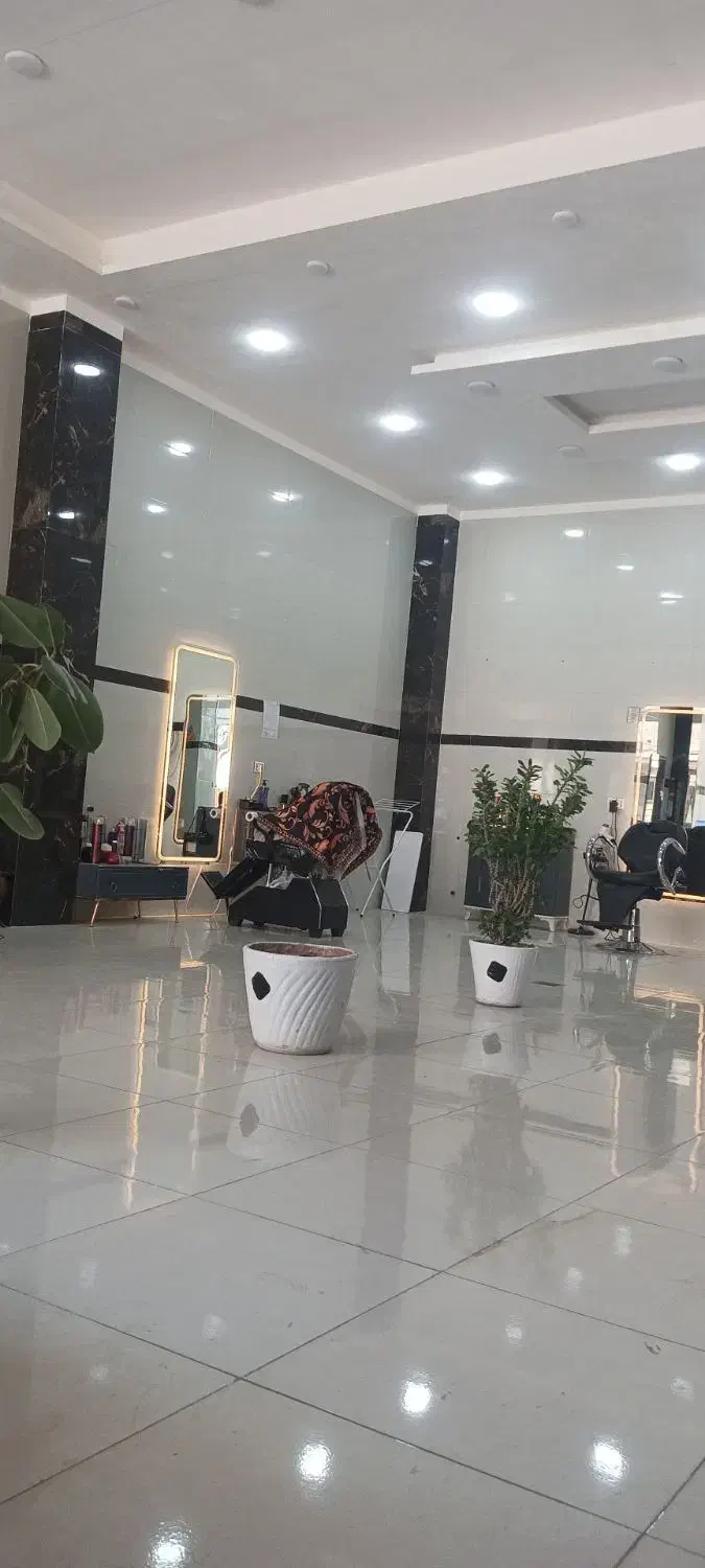 فروش واگزاری سالن مردانه|آرایشگاه و سالن‌های زیبایی|بانه, |دیوار