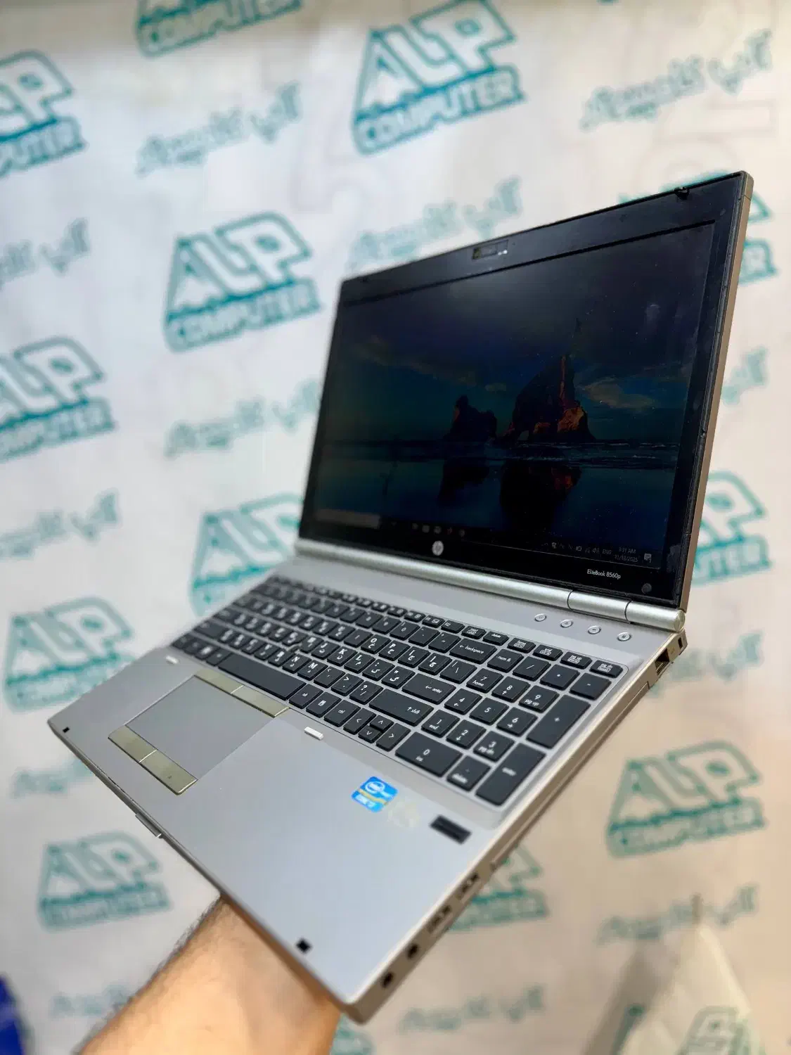 لپتاپ بدنه فلزی Hp 8560p گرافیک دار|رایانه همراه|تهران, مهران|دیوار