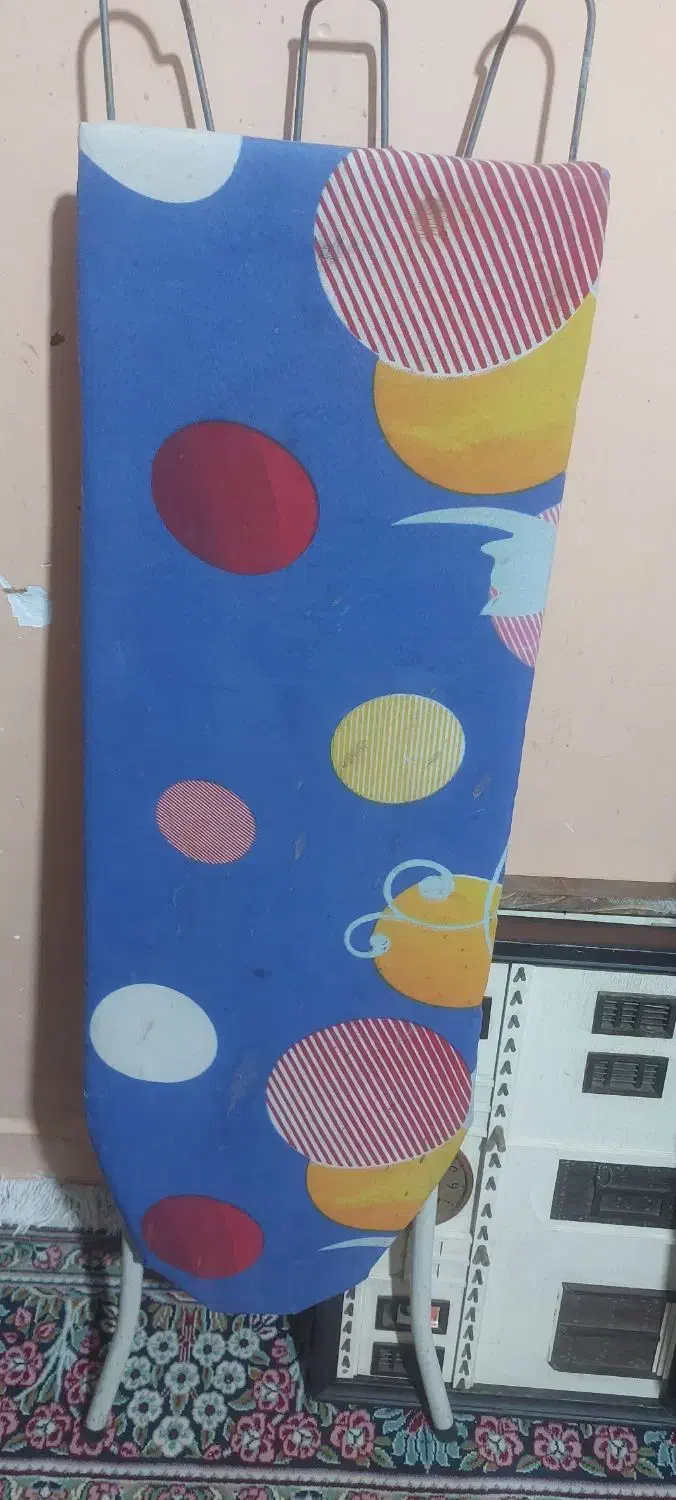 سلام فرش  4متری و نمدگرد بزرگ  میز اتو   لباسشویی|فرش|کرمان, |دیوار