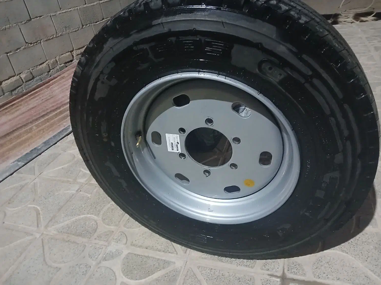 لاستیک نیسان با سپر استیل|قطعات یدکی و لوازم جانبی|پائین جام, |دیوار