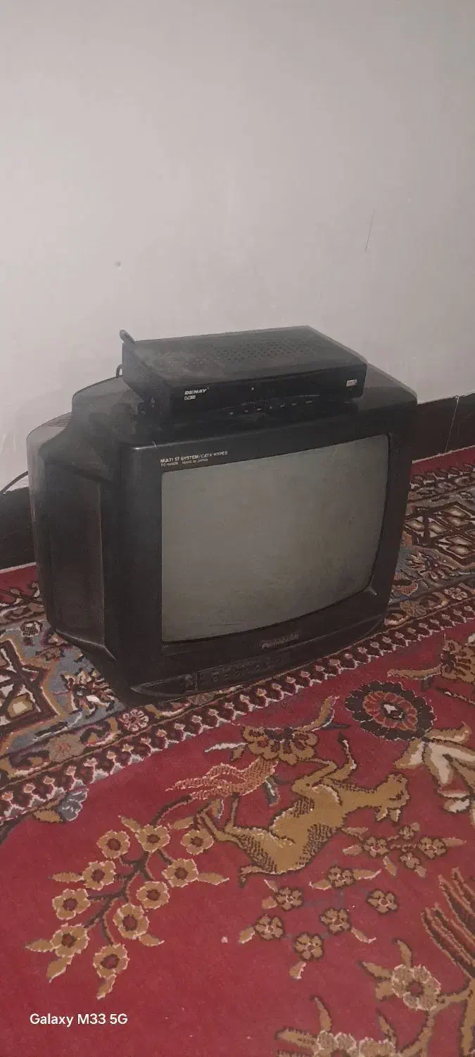 تلویزیون پاناسونیک ۱۴ اینچ ژاپنی اصل بسیار و عالی|تلویزیون و پروژکتور|فیروزآباد (فارس), |دیوار