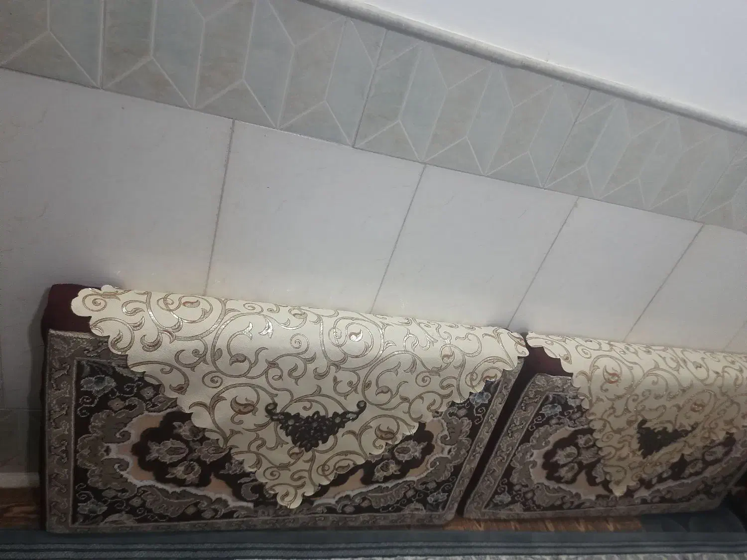 پشتی  زرشکی|پشتی|قم, علی آباد سعدگان|دیوار