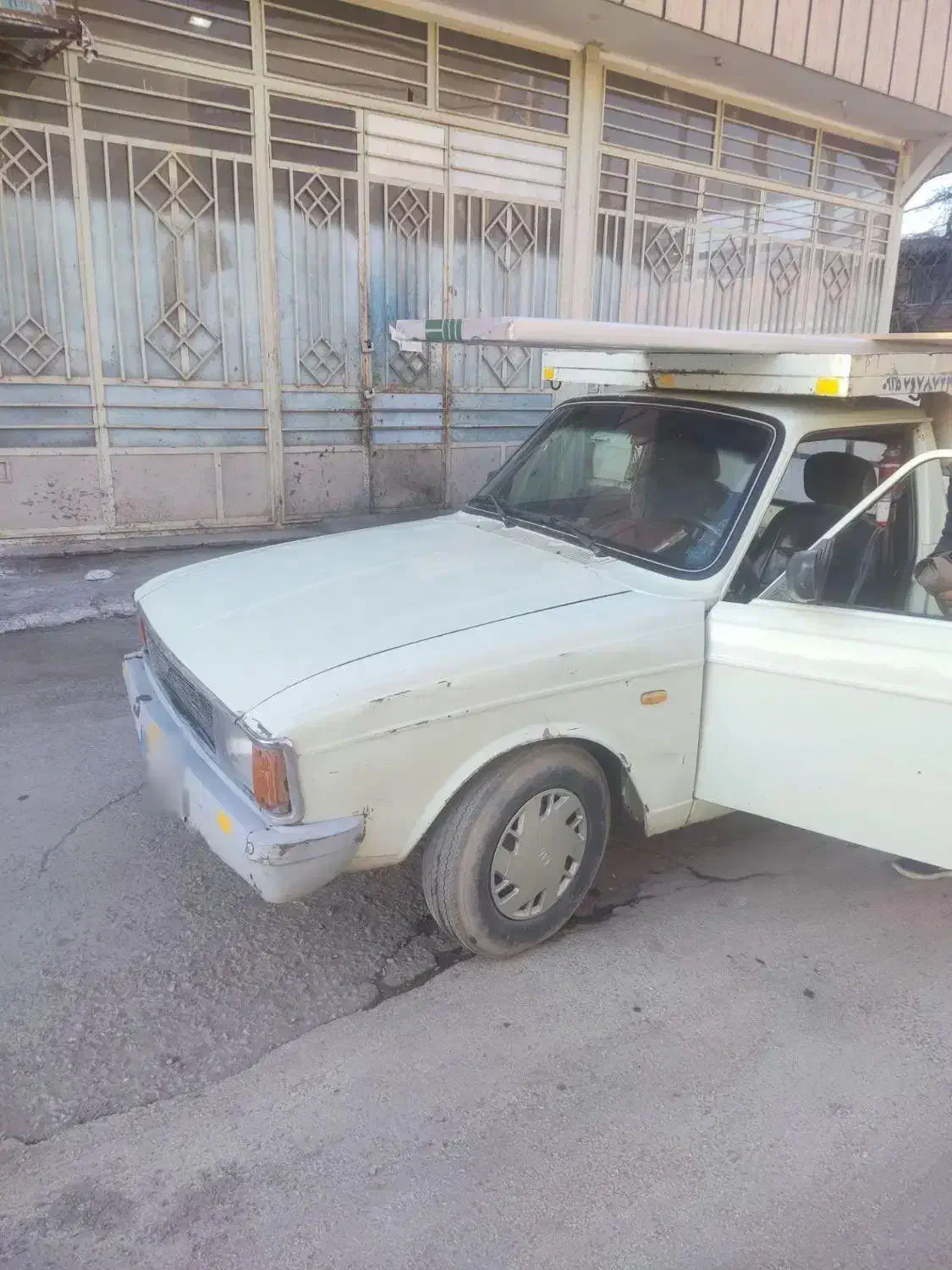 وانت|خودرو سواری و وانت|نیشابور, خط کاشمر|دیوار