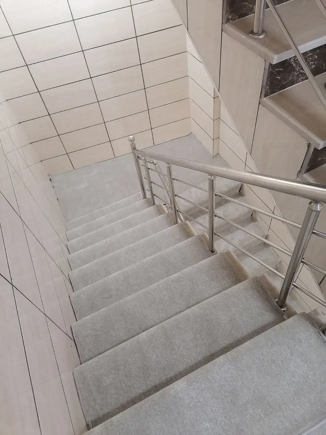 موکت|موکت|برخوار, |دیوار