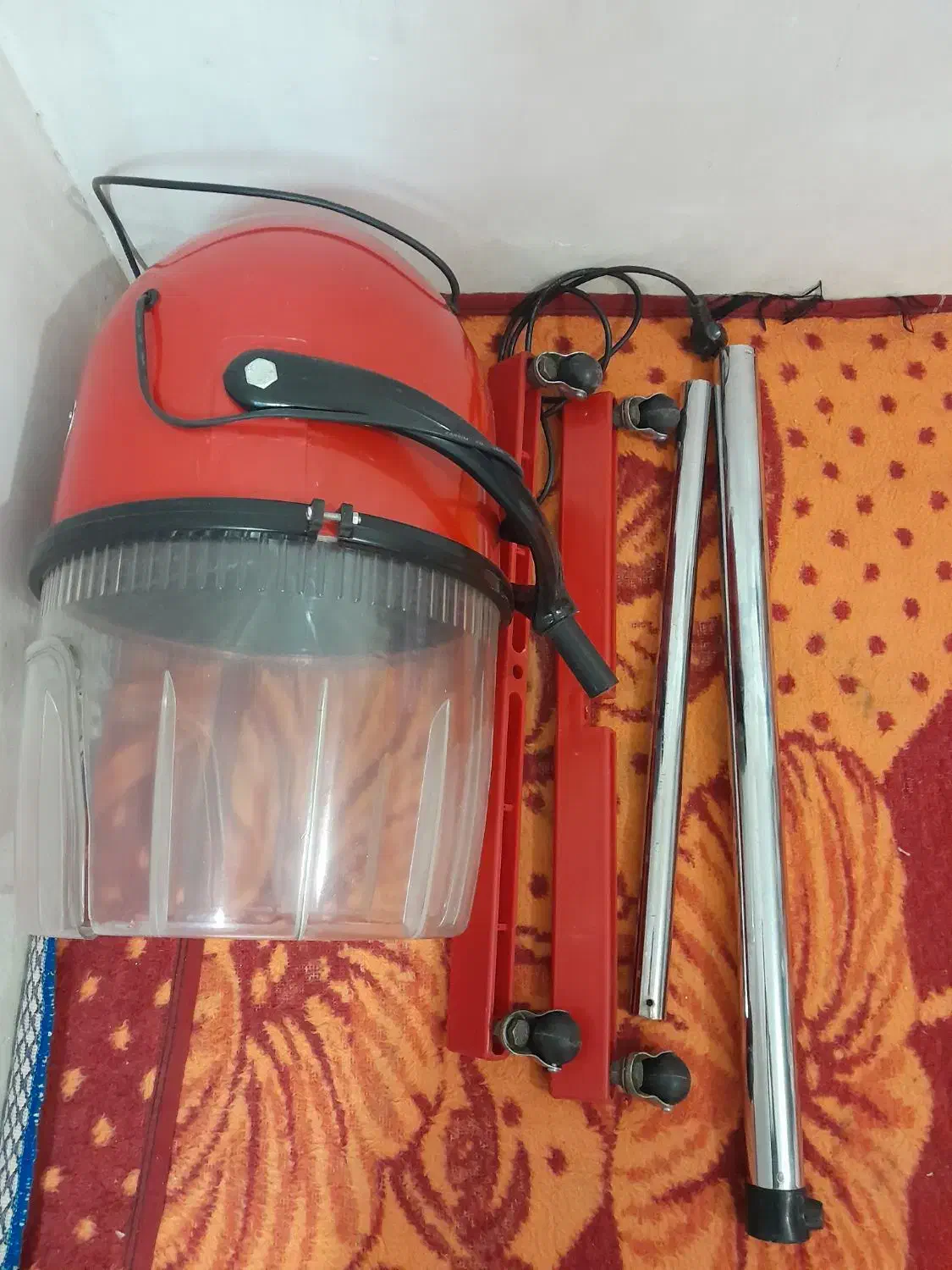 سشوار کلاهی آرایشگاهی|آرایشگاه و سالنهای زیبایی|لنجان, |دیوار