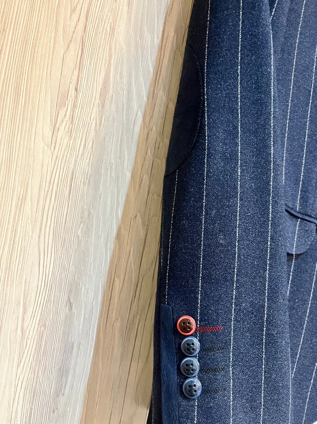 کت اسپورت|لباس|شیروان (خراسان), |دیوار