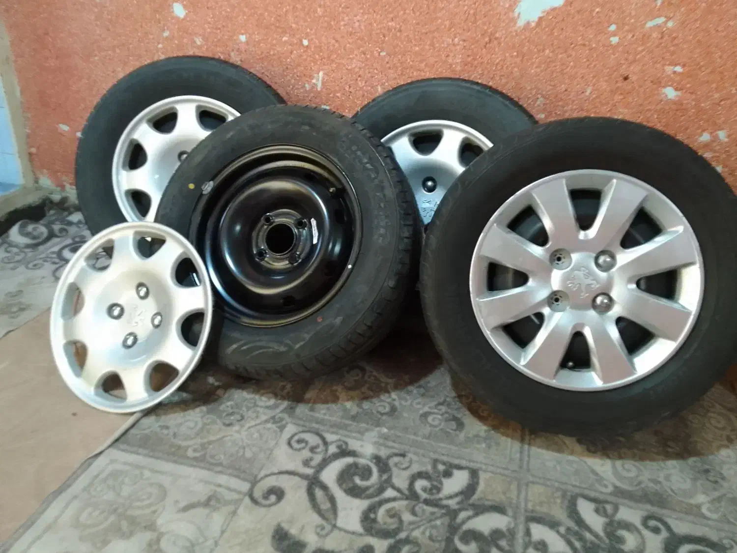 ۴عدد لاستیک ورینگ در حد نو تمیز وسالم|قطعات یدکی و لوازم جانبی|خورموج, |دیوار