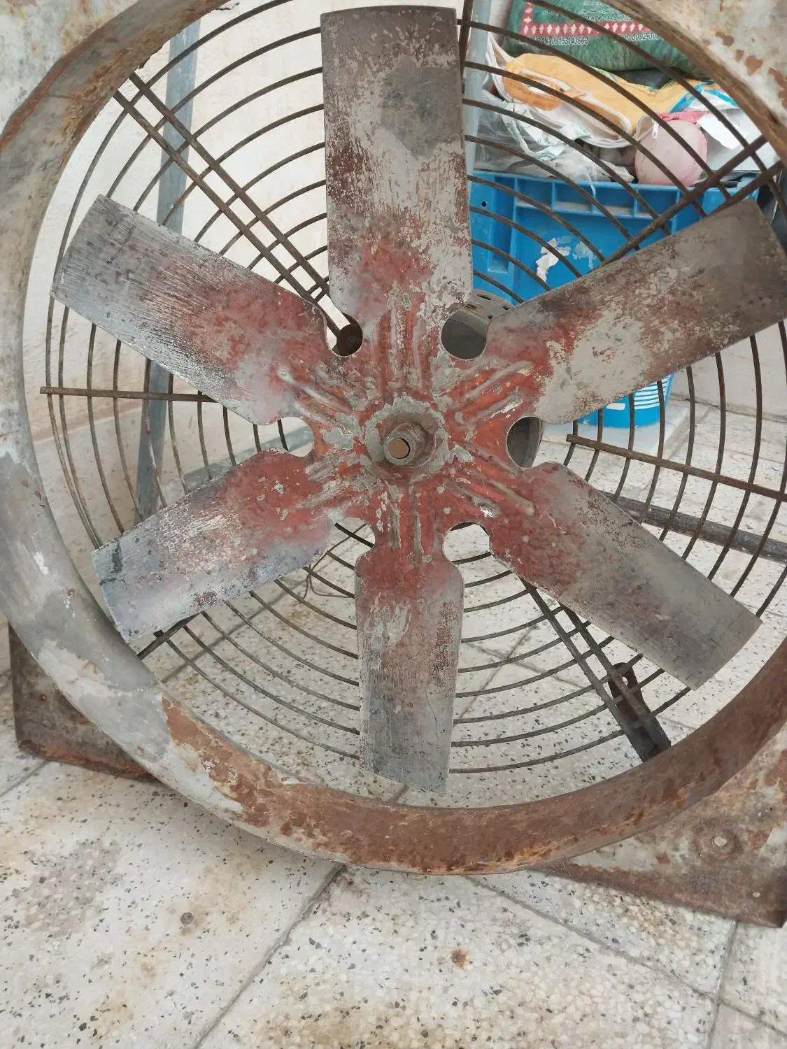 هواکش|پنکه و تصفیه‌کنندهٔ هوا|سبزوار, فیاض|دیوار