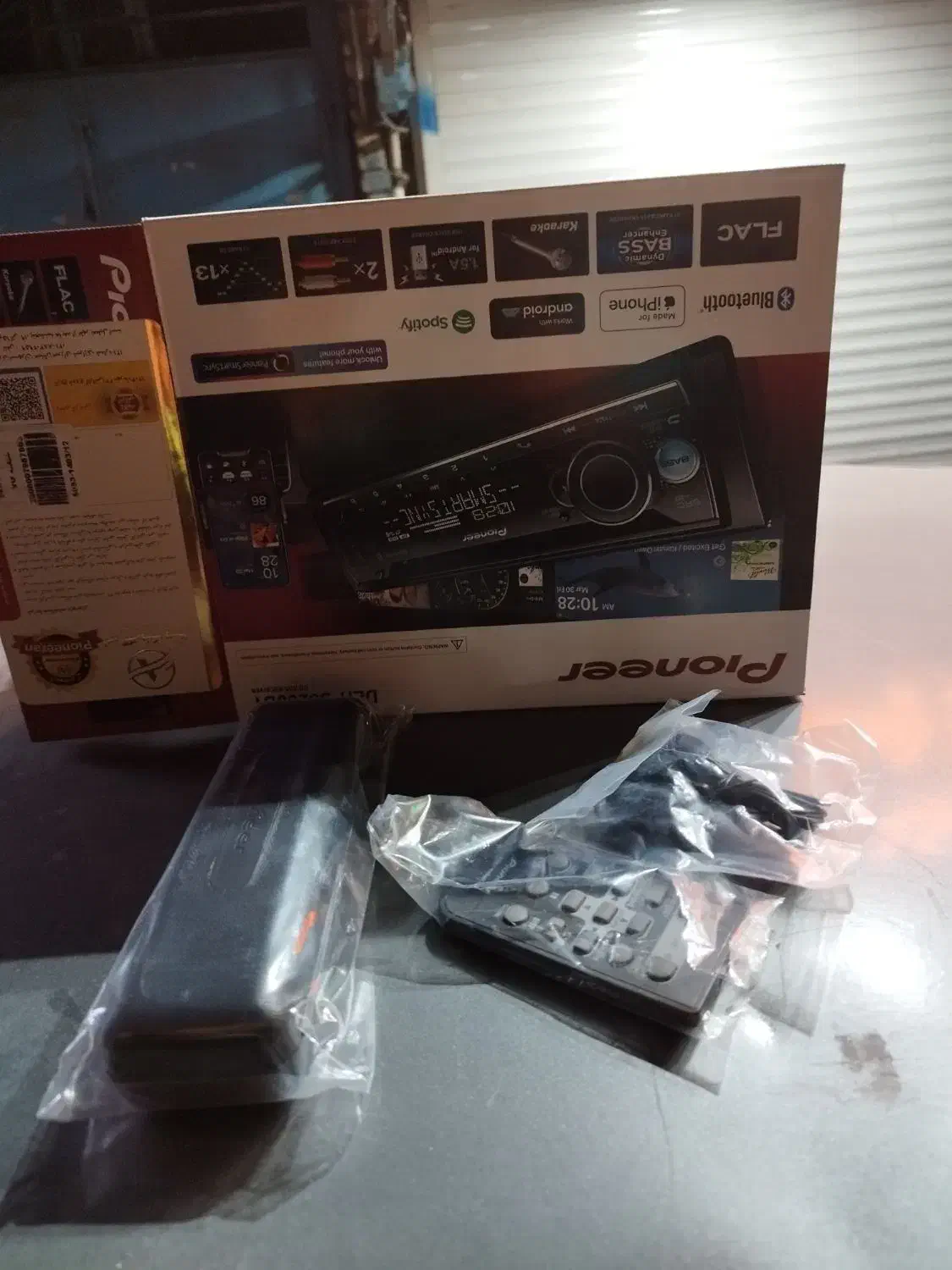 ضبط پایونیر و آمپ پائولکس|قطعات یدکی و لوازم جانبی|فسا, |دیوار