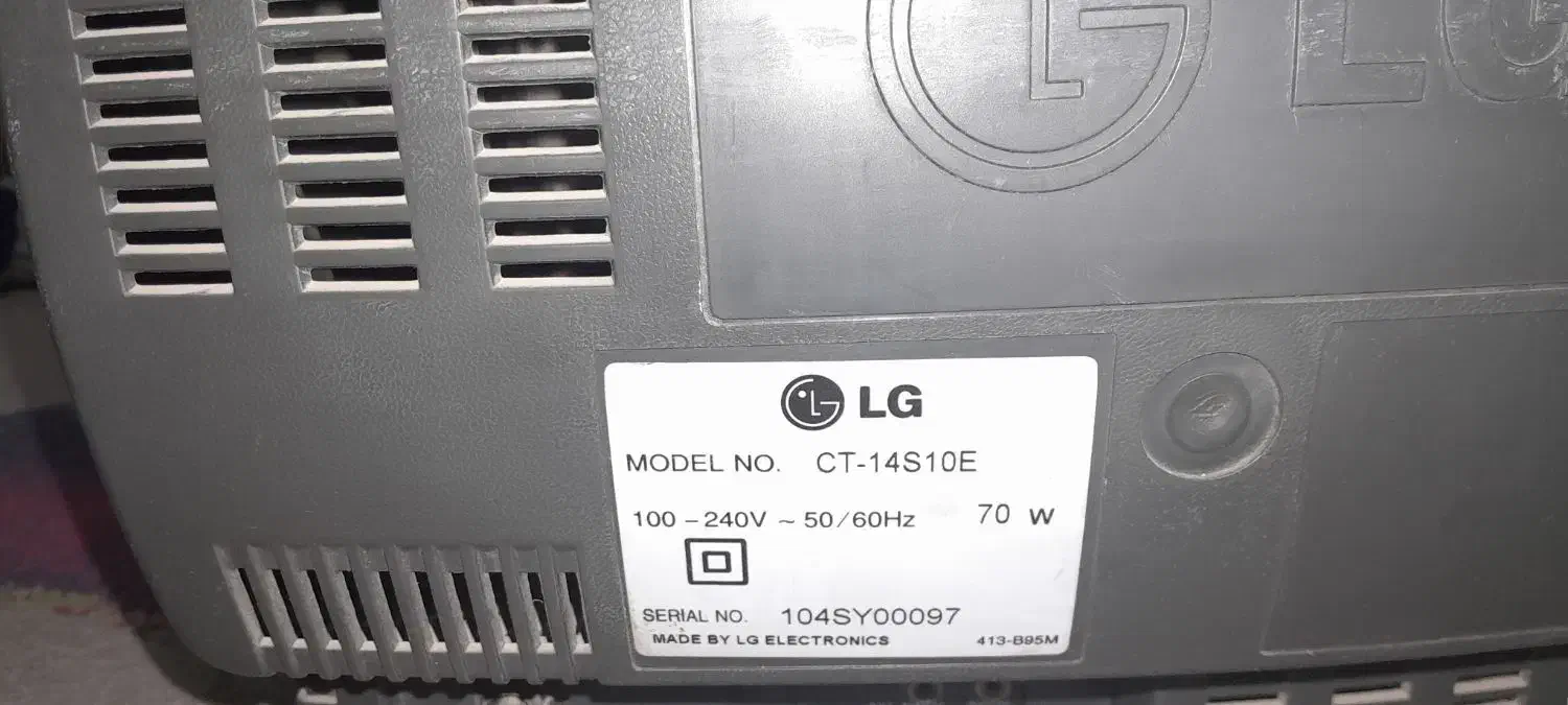 تلویزیون ۱۴ اینچ ال جی|تلویزیون و پروژکتور|رفسنجان, |دیوار