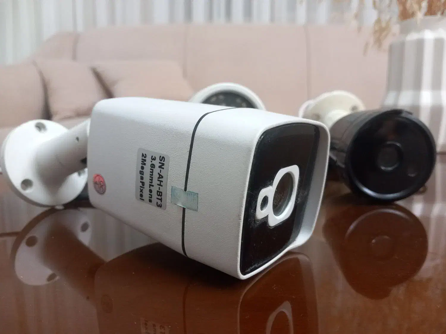 ۳ عدد دوربین مداربسته + یک دستگاه Dvr|دوربین مداربسته|بجنورد, |دیوار