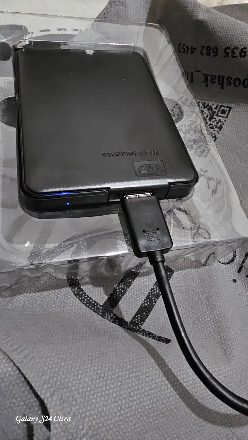 ۵ عدد هارد اکسترنال نو Seagate و western|قطعات و لوازم جانبی رایانه|اسلام‌شهر, شهرک قائمیه|دیوار