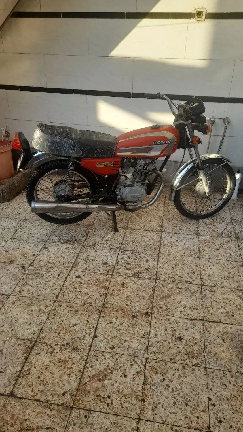 هندا ۱۲۵تمیز مدلل۸۶پارکینگی|موتورسیکلت|کارون, |دیوار