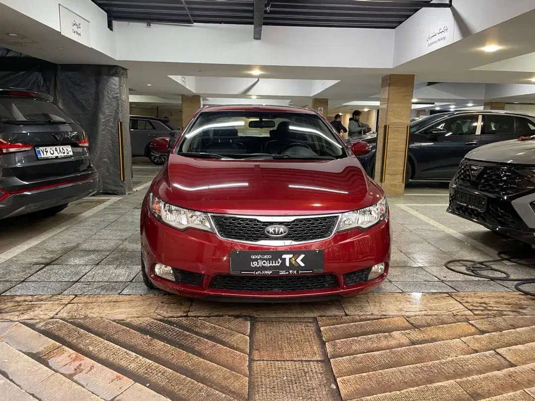 تجارت خودرو خسروانی//سراتو سایپایی|خودرو سواری و وانت|تهران, حکمت|دیوار